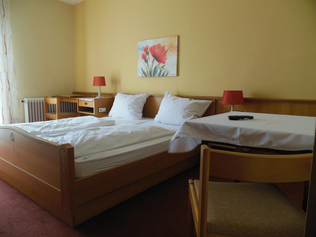 Gruener Baum Hotel ชเตทเทน ห้อง รูปภาพ
