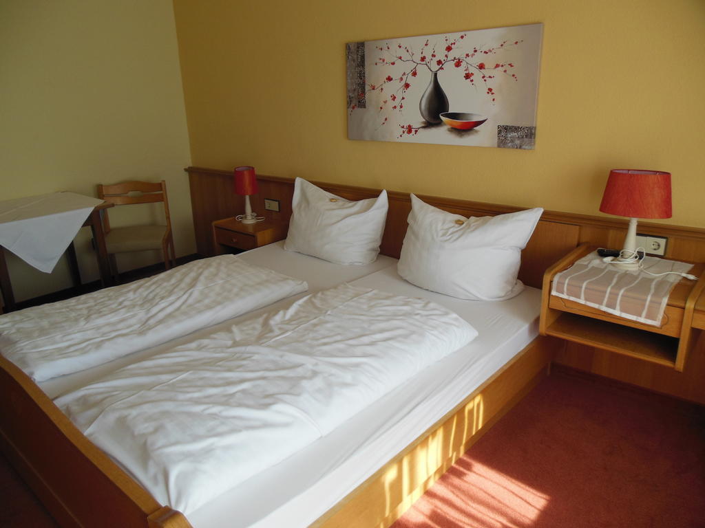 Gruener Baum Hotel ชเตทเทน ห้อง รูปภาพ